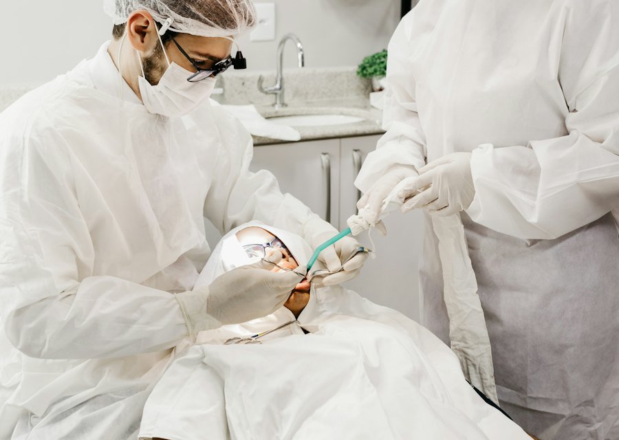 Cirurgia Oral na Dra Adriana Britto Odontologia